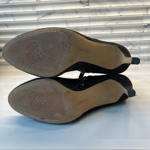 VINCE CAMUTO | Charlotte Bootie - Picture 8 of 9